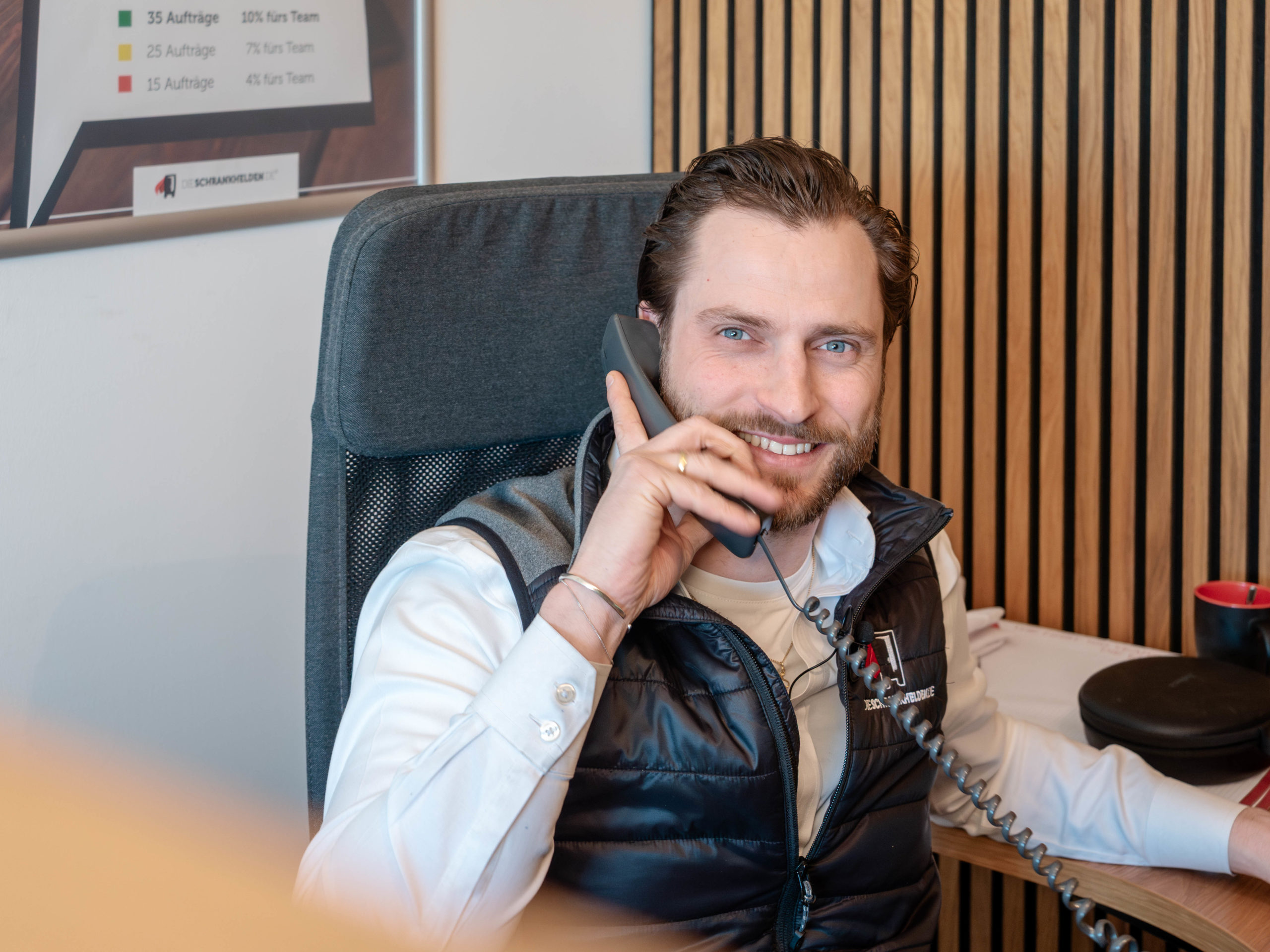 Telefoontje van Cabinethero en timmerman Thomas Gührs