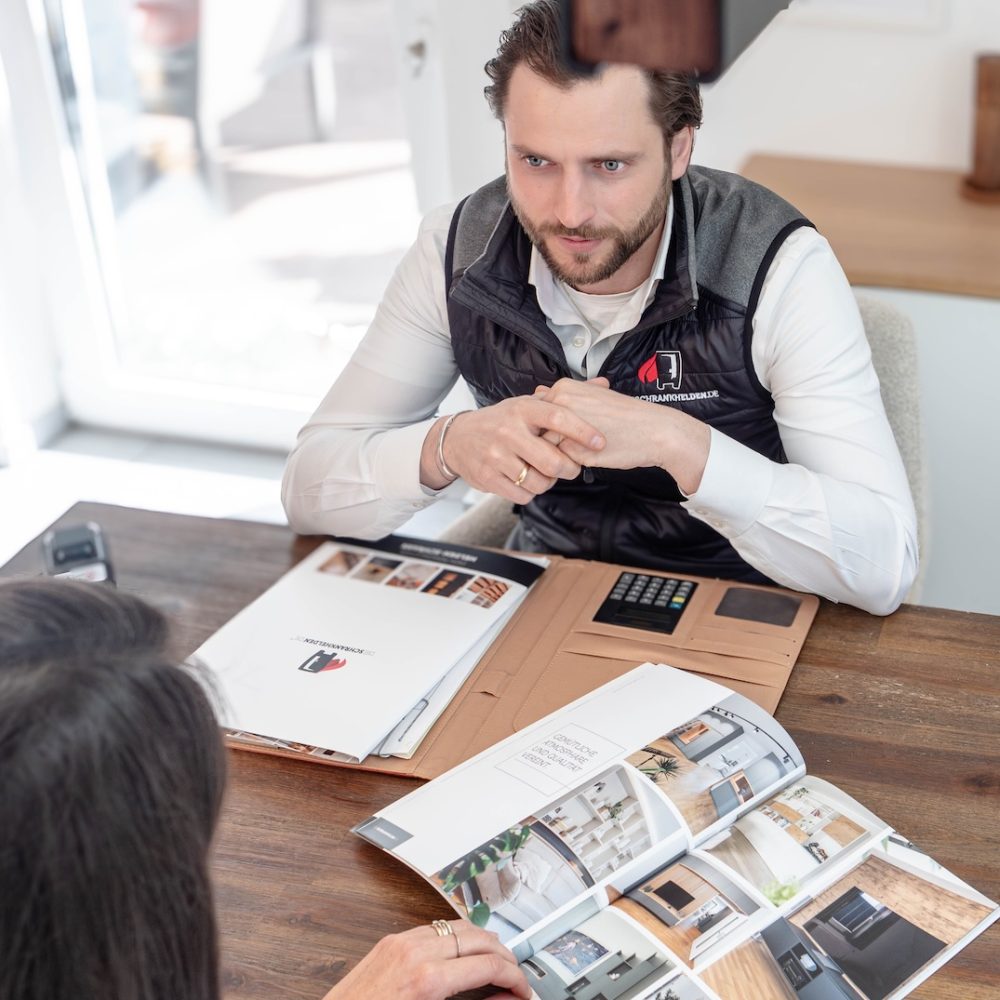 Advies ter plaatse bij de klant - de Cabinetheroes