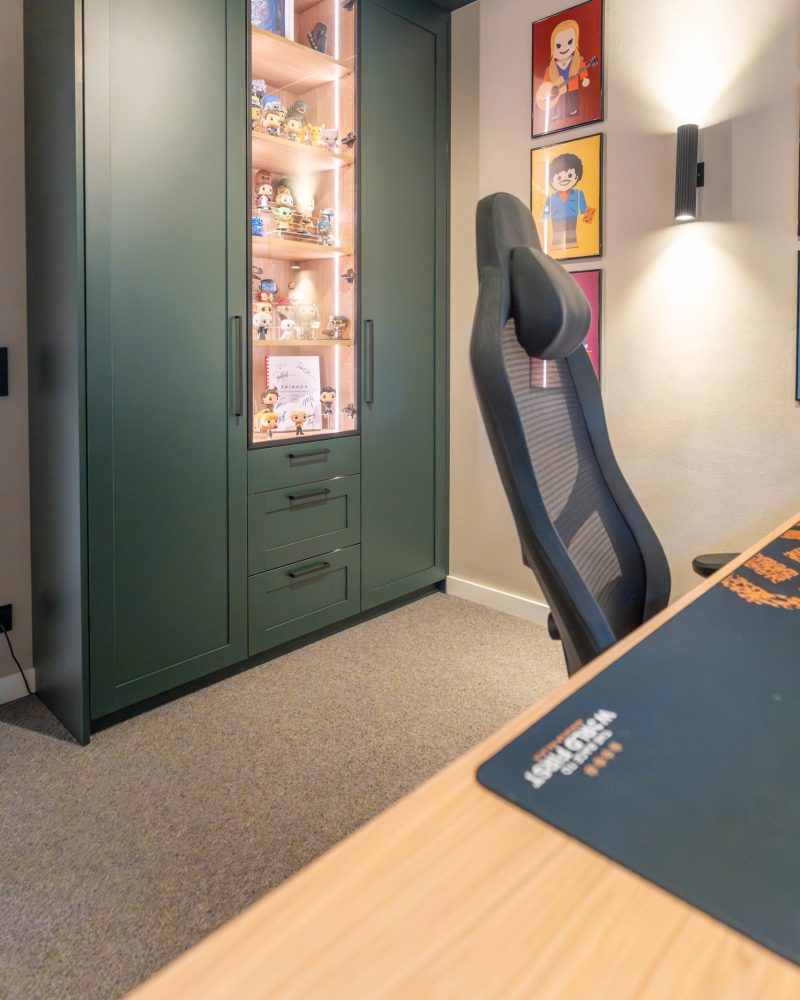 Kantoor Homeoffice Inbouwkast Vitrinekast Aluminium frame zwart