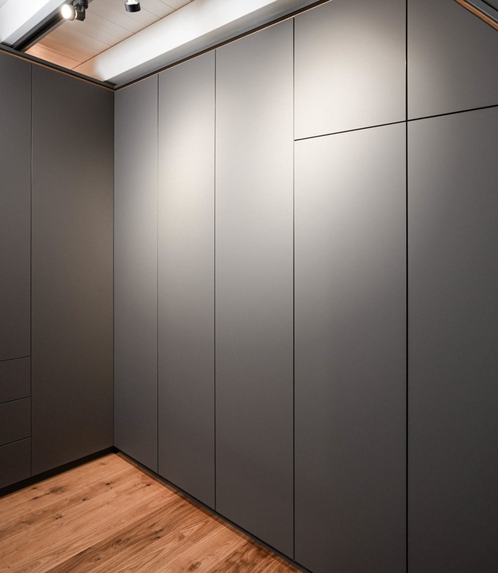 Kleiderschrank Dachschrägenschrank achatgrau SchattenfugeEiche