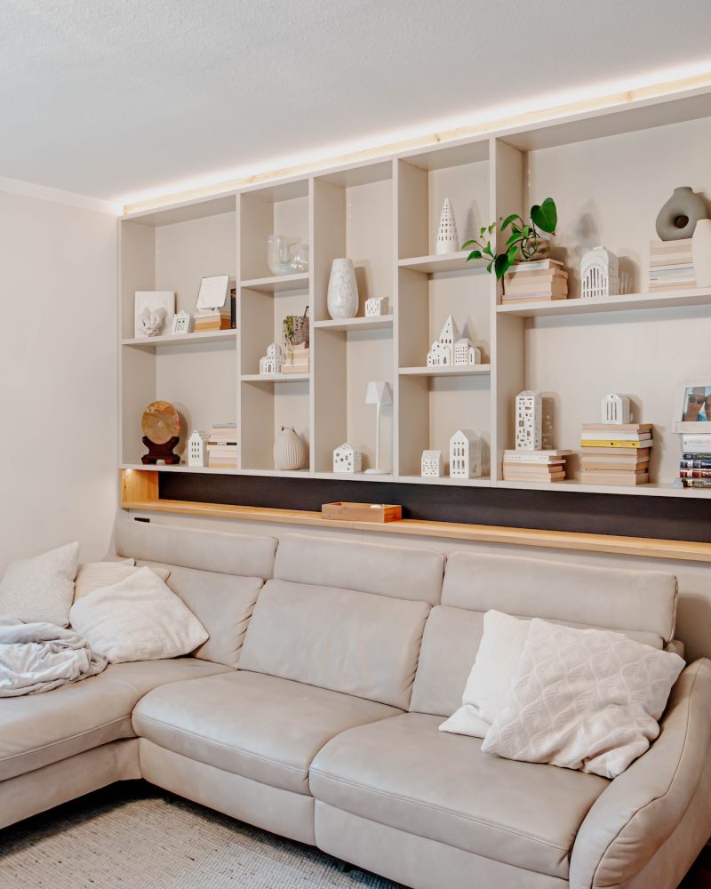 Wandmeubel champagne inlegpaneel wild eiken LED-strips