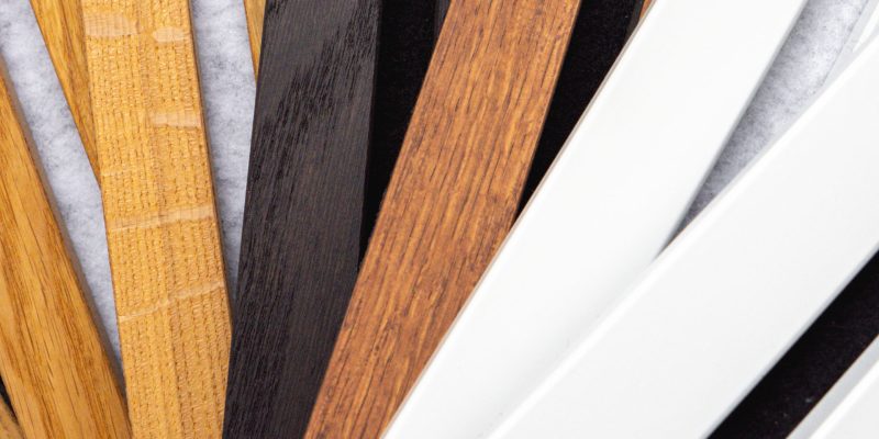 Präzision und Qualität: Maßgefertigte Schränke aus handverlesenen Materialien